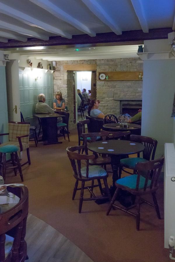 Mildmay Arms Queen Camel Экстерьер фото